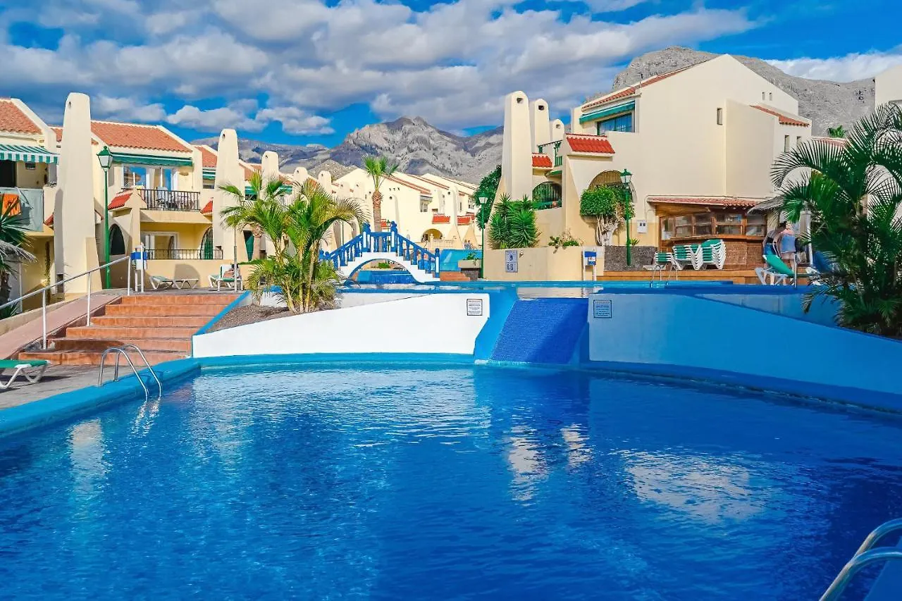 4Bedrm Riverstylepool Best Beach Tenerife In 200M Costa Adeje  0*, Costa Adeje (Tenerife) Hiszpania