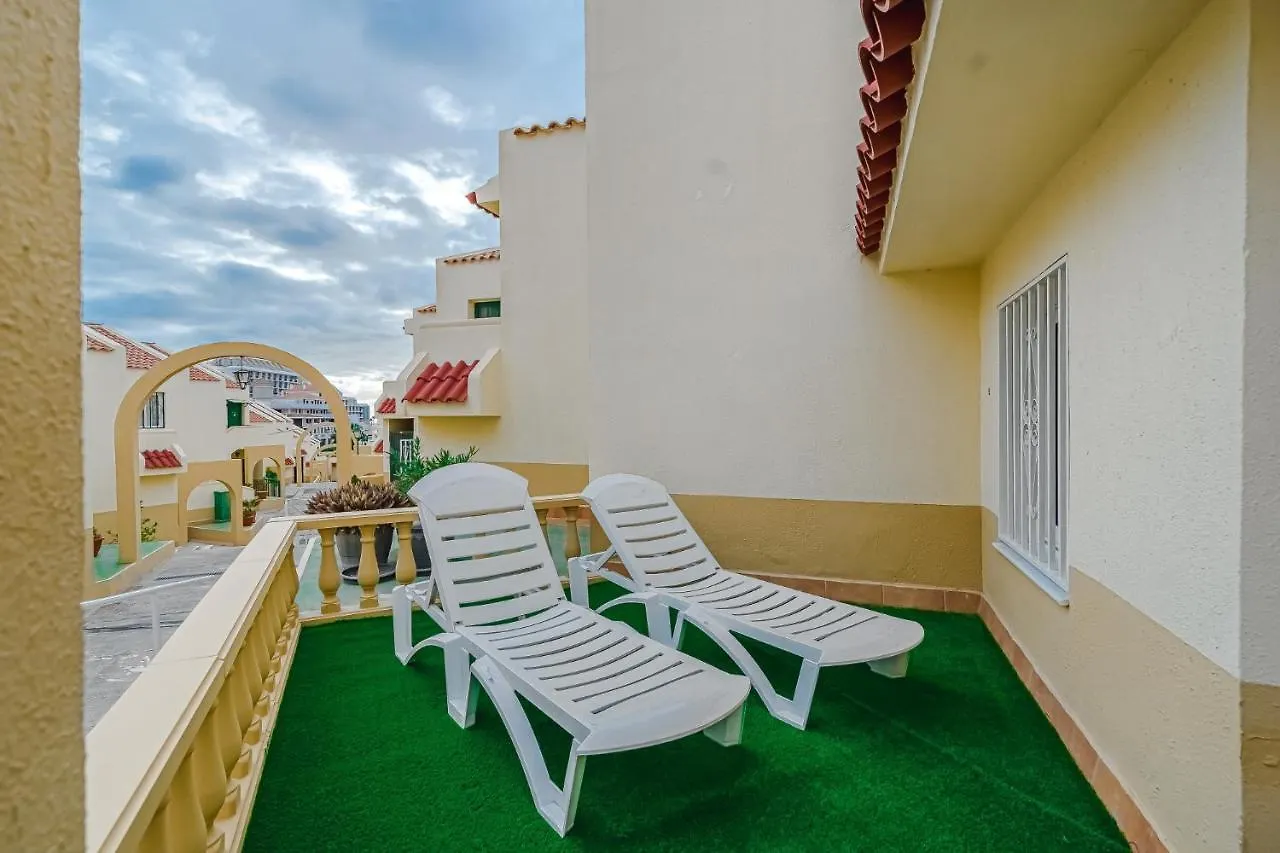 4Bedrm Riverstylepool Best Beach Tenerife In 200M Costa Adeje  Apartament Costa Adeje (Tenerife)